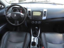 Peugeot 4007 2008
