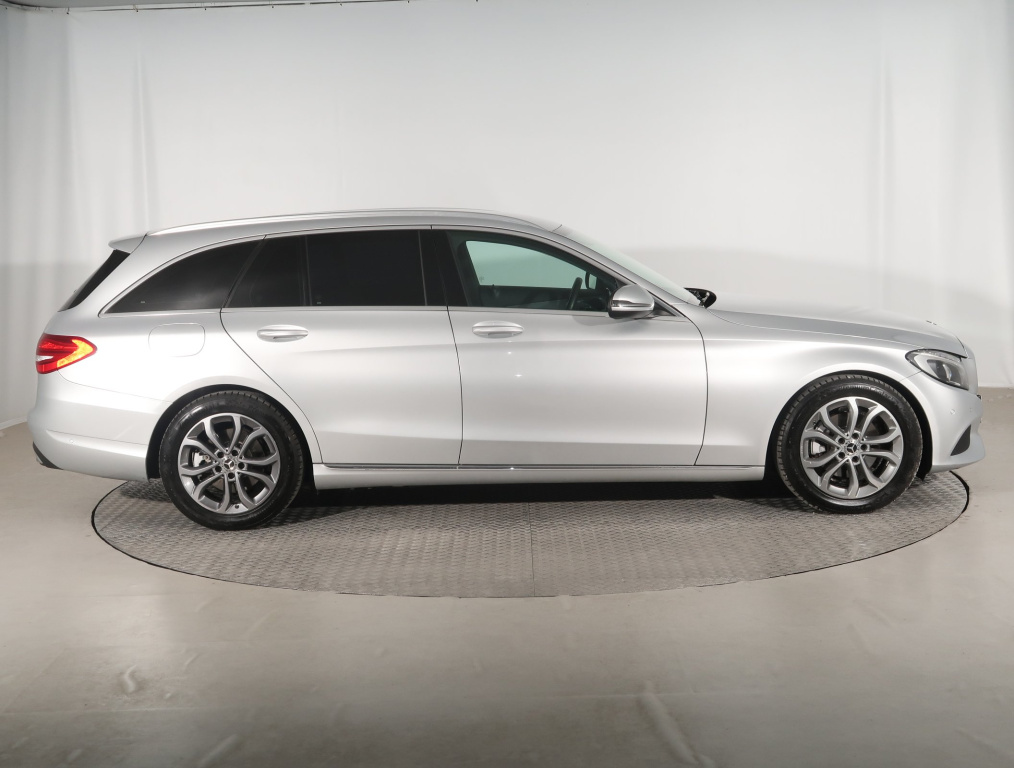 Mercedes-Benz C