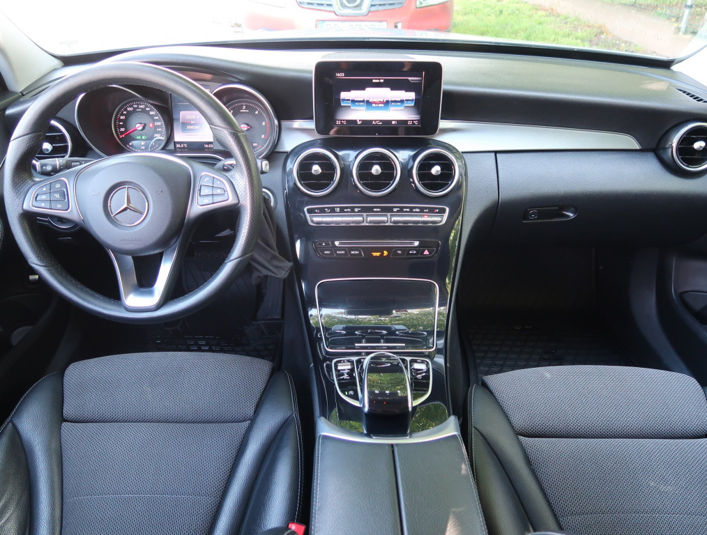 Mercedes-Benz C