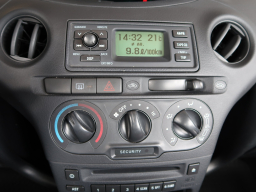 Toyota Yaris 2004
