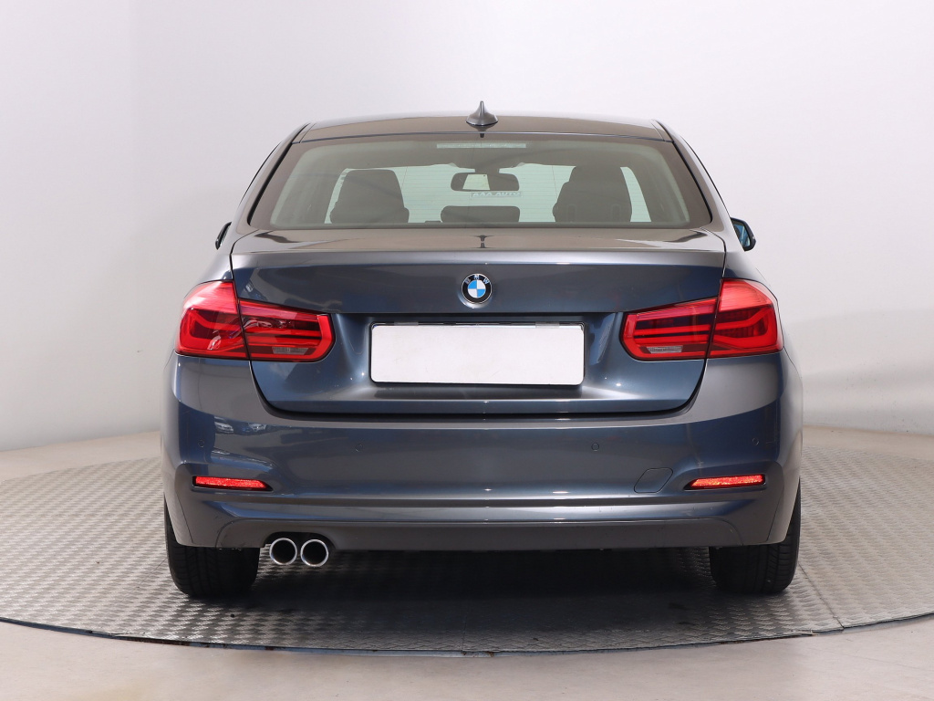BMW 3