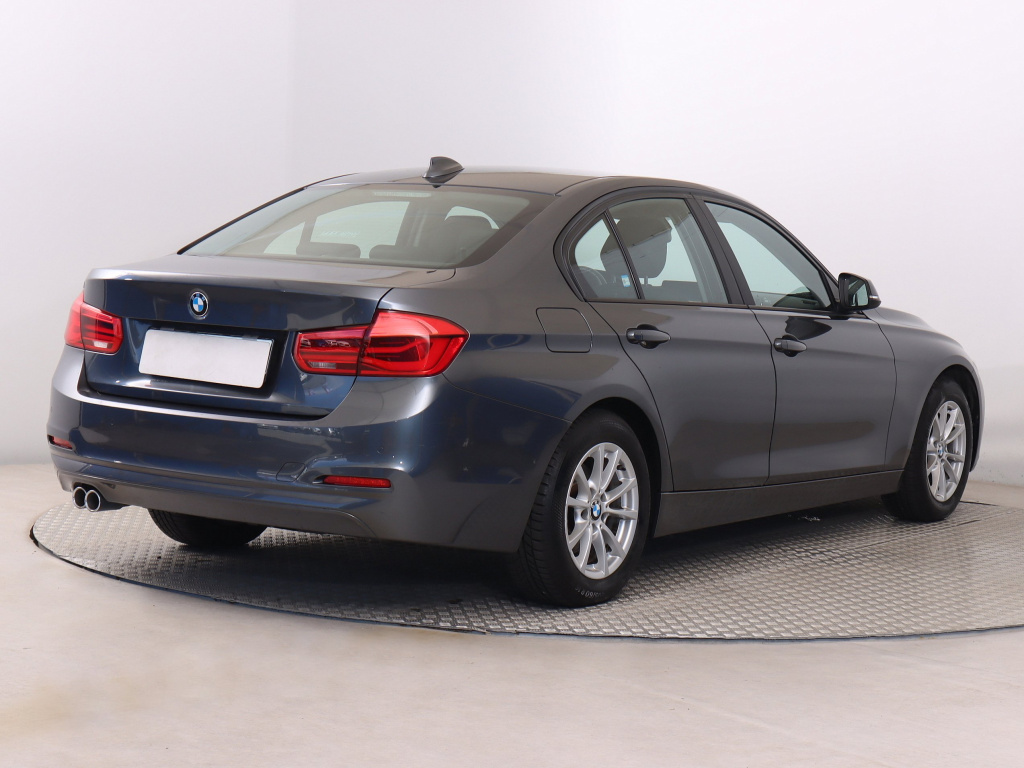 BMW 3