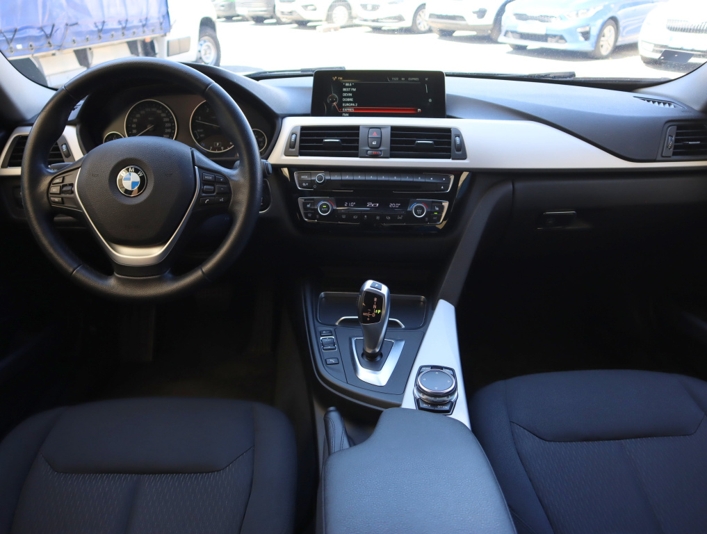 BMW 3