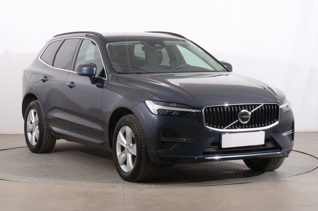 Volvo XC60 2022