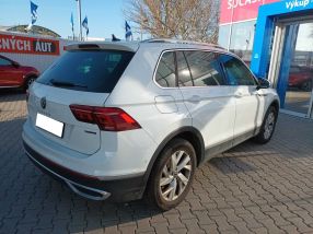 Volkswagen Tiguan - 2021