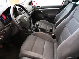 Volkswagen Golf 2005