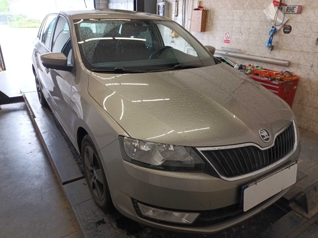 Škoda Rapid Spaceback 2015