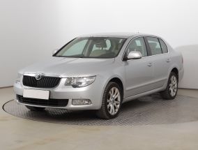Skoda Superb - 2010