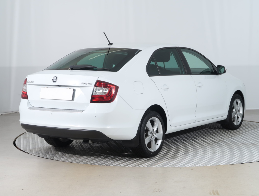 Škoda Rapid