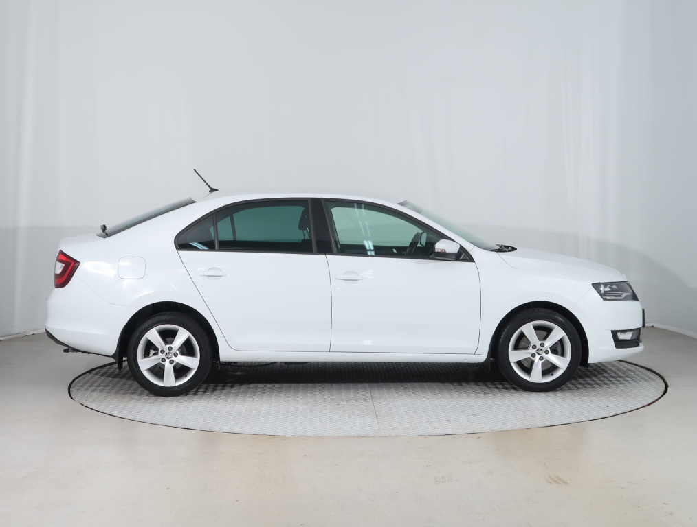 Škoda Rapid