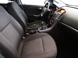 Opel Astra 2013