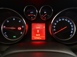 Opel Astra 2013