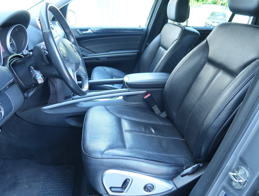 Mercedes-Benz GL
