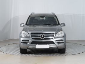 Mercedes-Benz GL - 2010