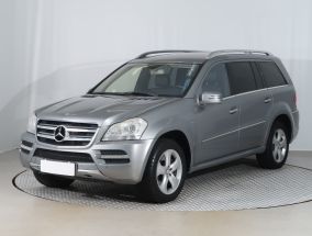 Mercedes-Benz GL - 2010