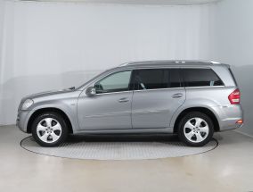 Mercedes-Benz GL - 2010
