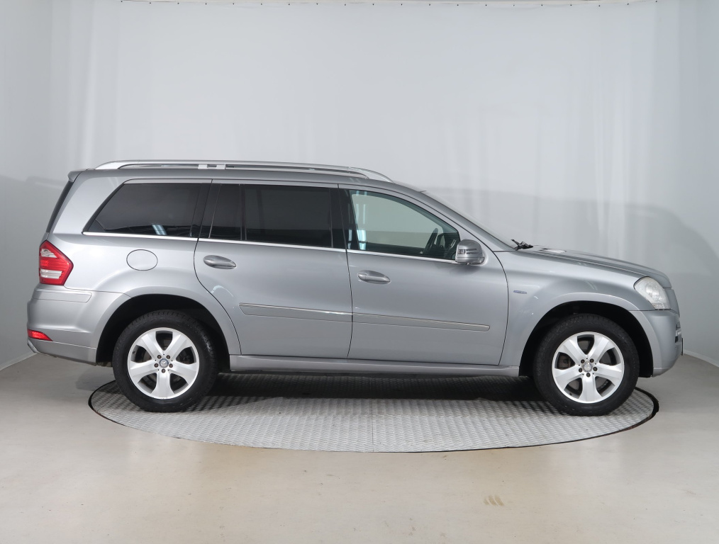 Mercedes-Benz GL