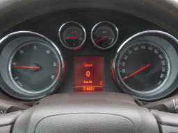 Opel Insignia 2010