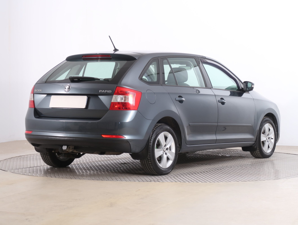 Škoda Rapid Spaceback