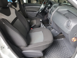 Dacia Duster 2016