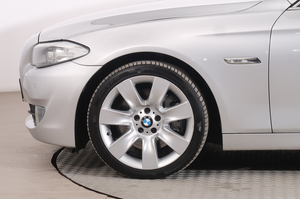 BMW 5