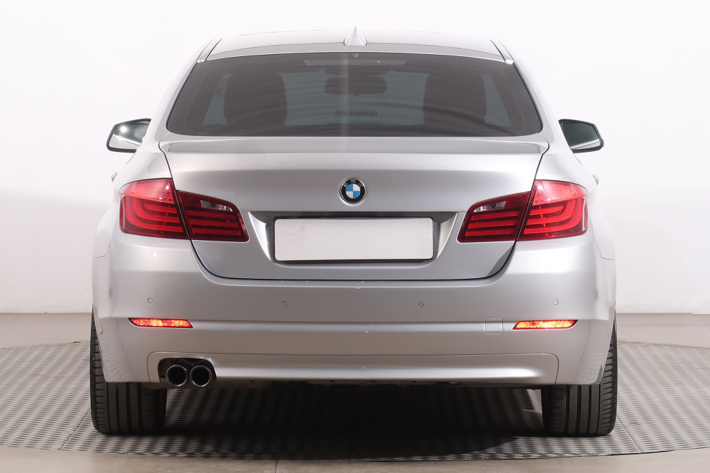 BMW 5