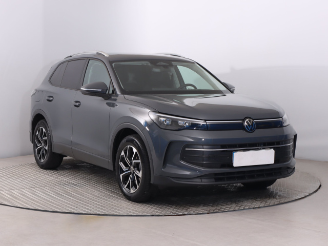 Volkswagen Tiguan 2024