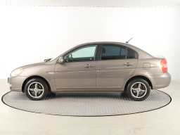 Hyundai Accent 2009