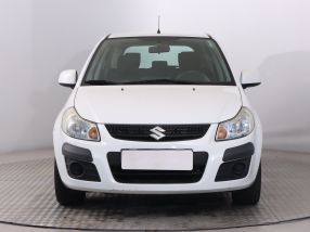 Suzuki SX4 - 2013