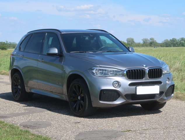 BMW X5 2019