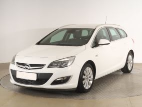 Opel Astra - 2013