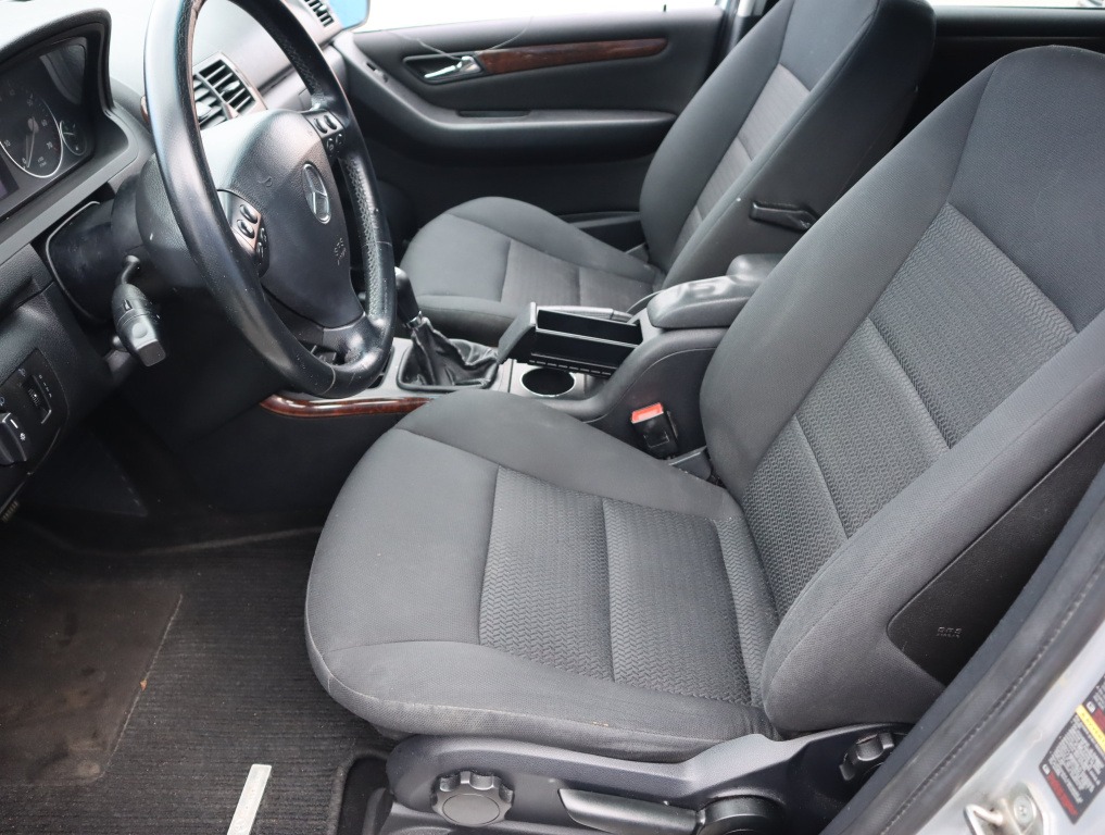 Mercedes-Benz A