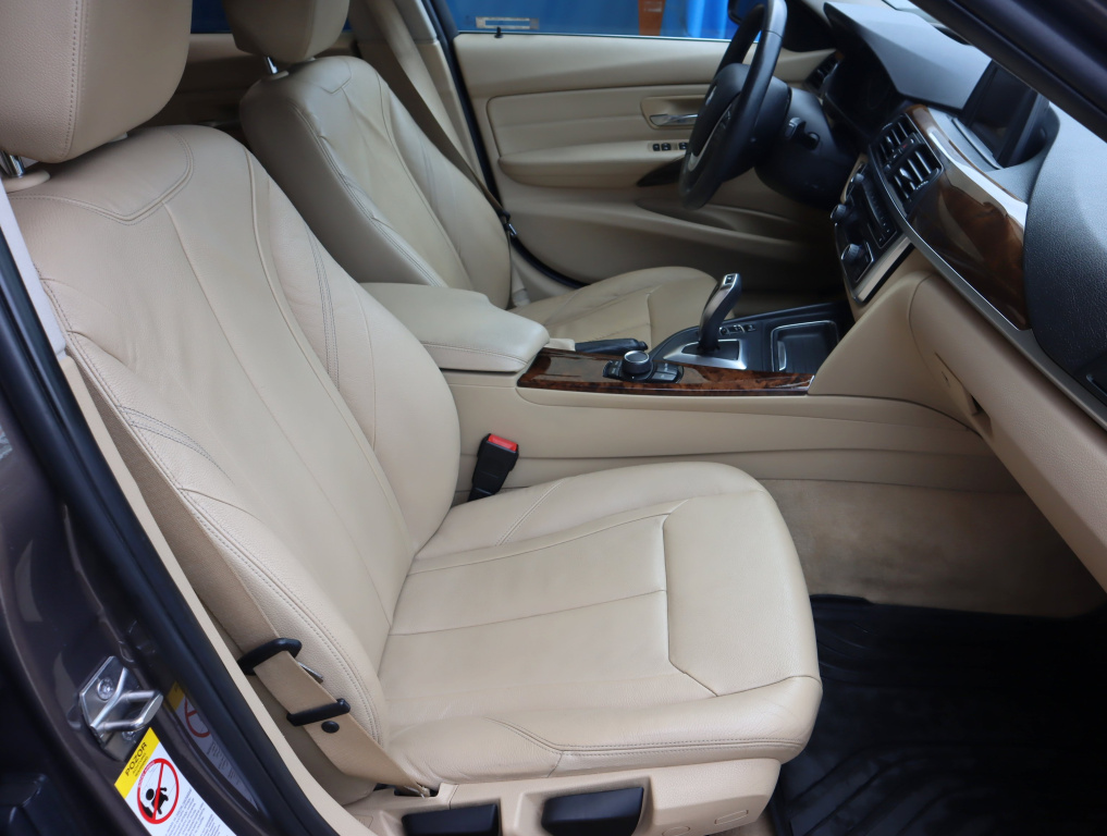 BMW 3