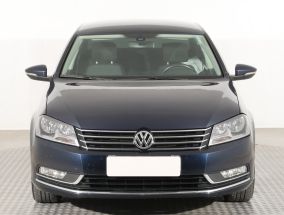 Volkswagen Passat - 2014