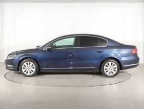Volkswagen Passat - 2014