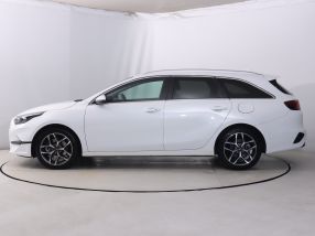 Kia Ceed - 2025