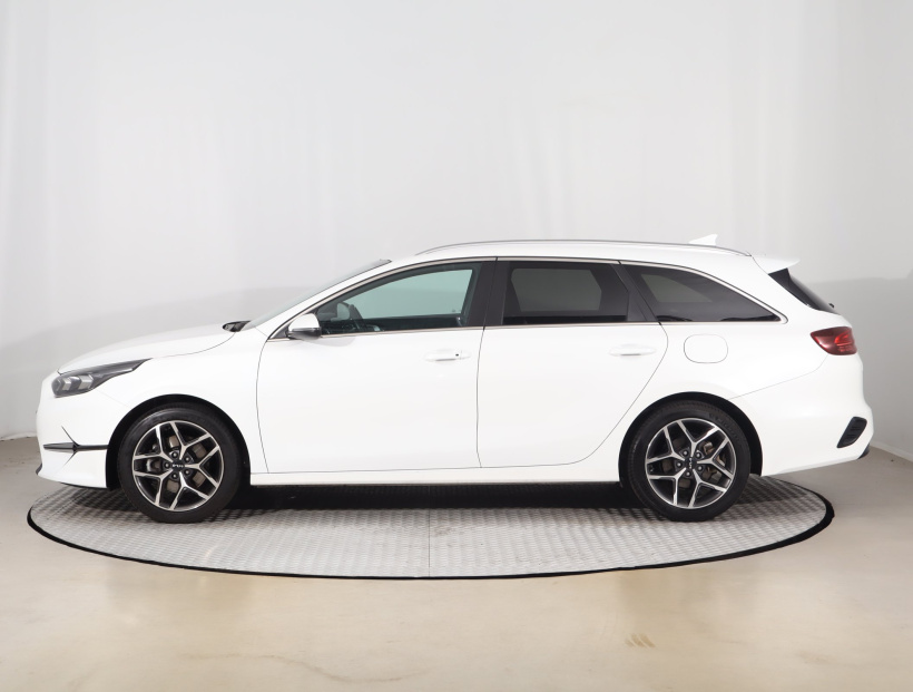 Kia Ceed, 2025