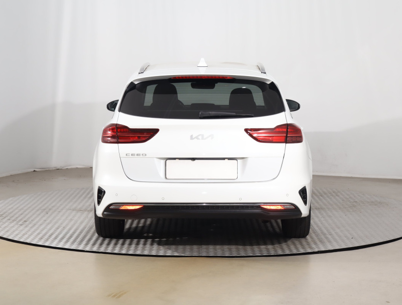 Kia Ceed, 2025