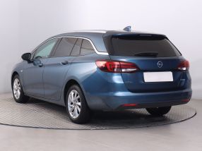 Opel Astra - 2017