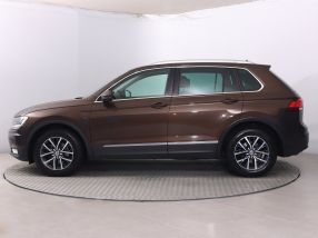 Volkswagen Tiguan - 2017