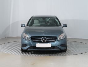 Mercedes-Benz A - 2013