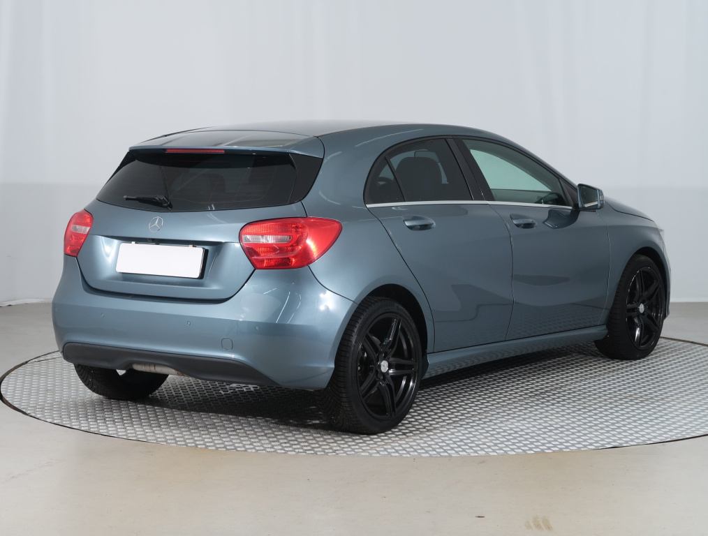 Mercedes-Benz A