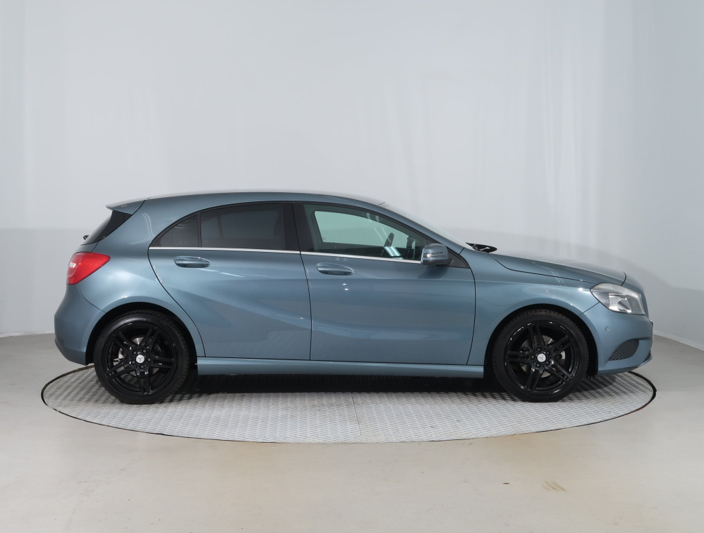 Mercedes-Benz A