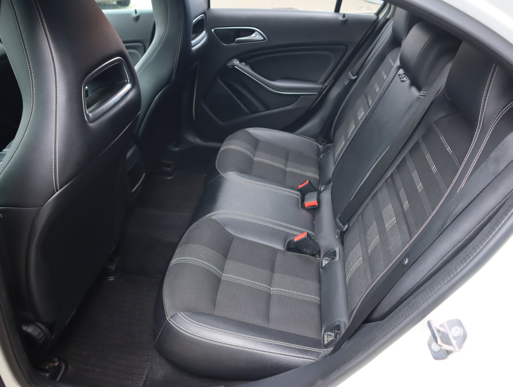 Mercedes-Benz A
