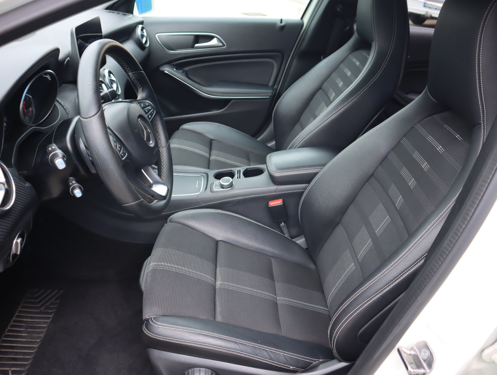 Mercedes-Benz A
