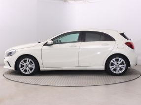 Mercedes-Benz A - 2017