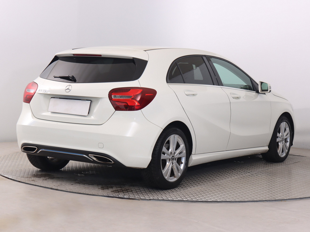 Mercedes-Benz A