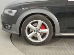 Audi Allroad A4 2013