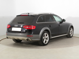 Audi Allroad A4 2013