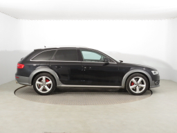 Audi Allroad A4 2013